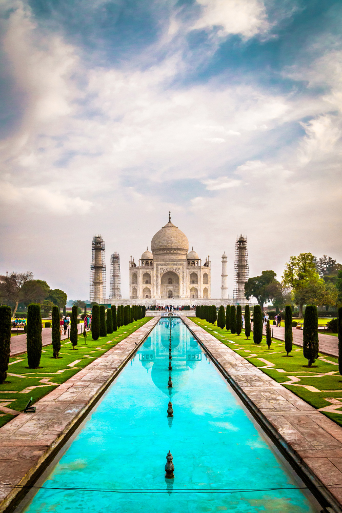 Beautiful Vertical shot of Taj Mahal